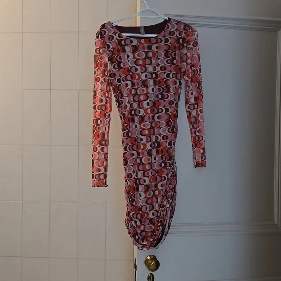 Dress - Picture 1 of 2